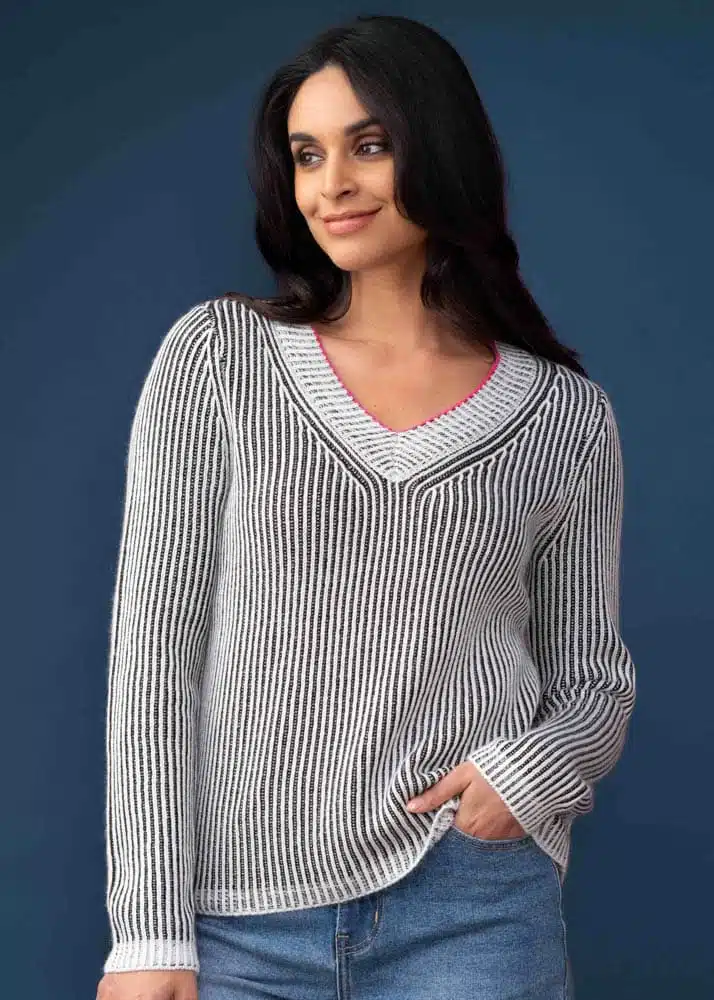 Chandail rayé / encolure en V - EW33082 - Elena Wang