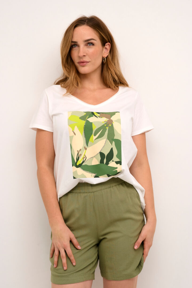 T-shirt imprimé fleurs vertes - 59. - Cream